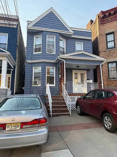 1207 Central Ave #1 Photo 1