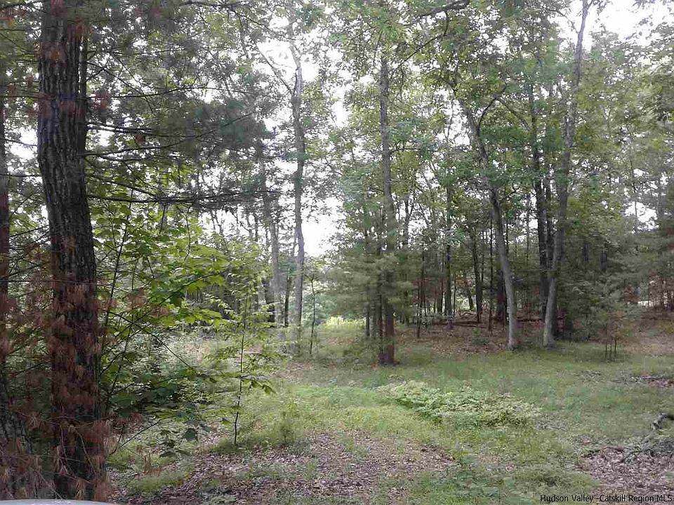 2nd image of 219-239 E Ridge Dr