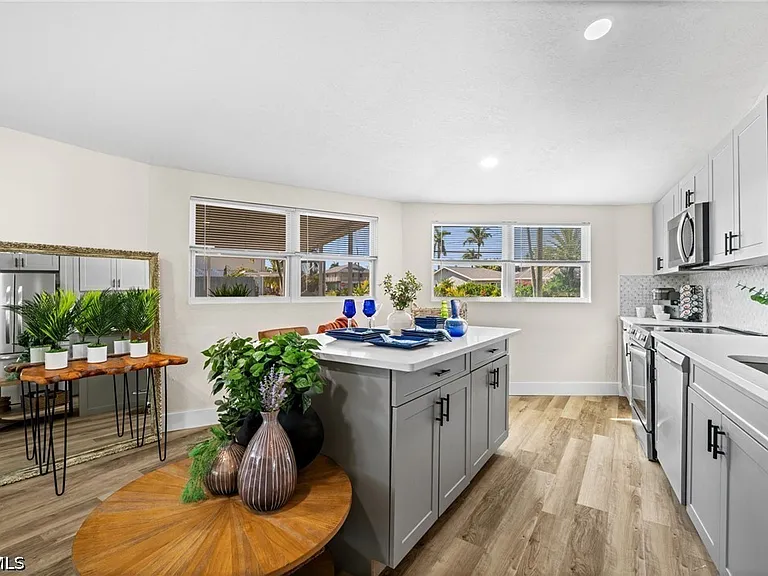190 Tarpon Rd — Photo 13