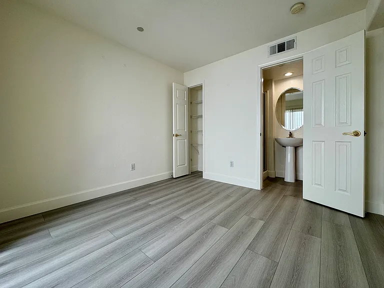 183 Rainbow Pl — Photo 10