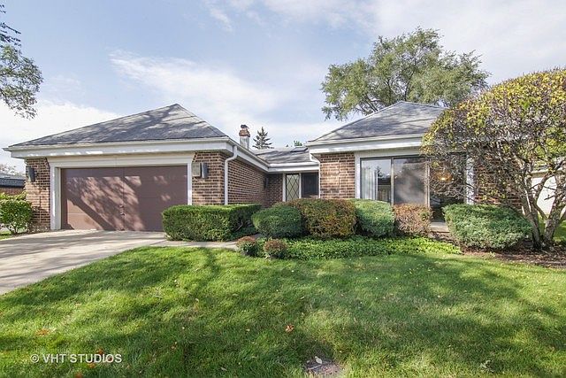 1st image of 2438 Burgundy Ln