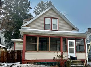 206 Scott St, La Porte, IN 46350