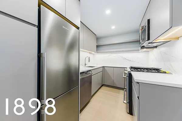 Rented by A&E Real Estate Management | media 6