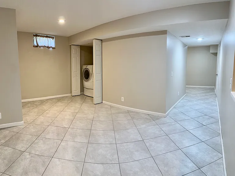 15328 Wirt St — Photo 29
