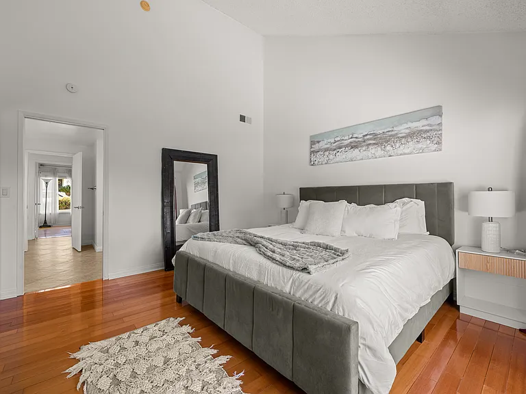 3258 Kirkham Dr — Photo 5