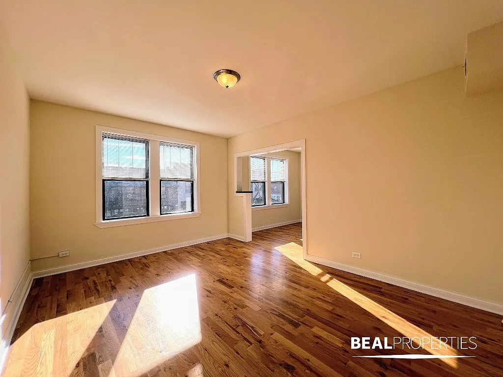 Building Photo - 343 Park Pl #3