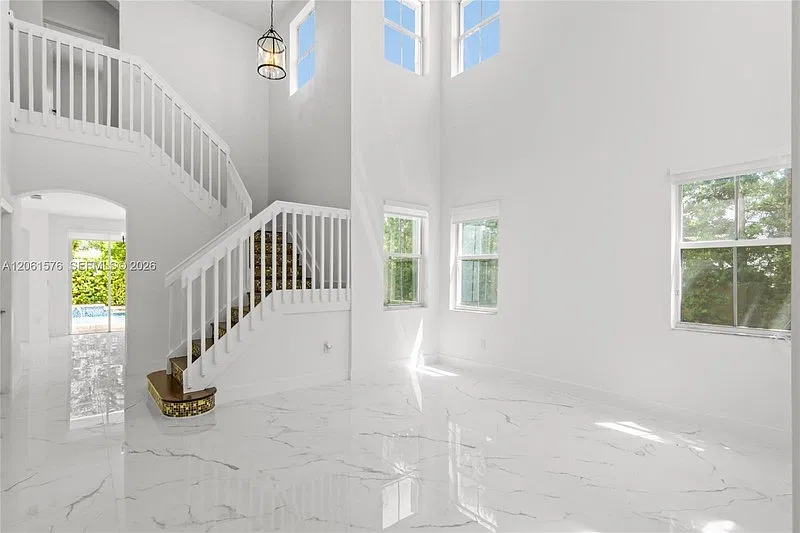 16003 SW 43rd Ln, Miami, FL 33185 — Photo 3
