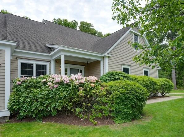 31 Sanctuary Ln Unit 31, Hopkinton, MA 01748