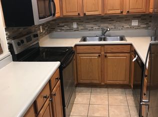802 Stratford Dr APT 13, State College, PA 16801