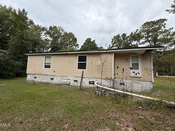 4th image of 2565 Streets Ferry Rd