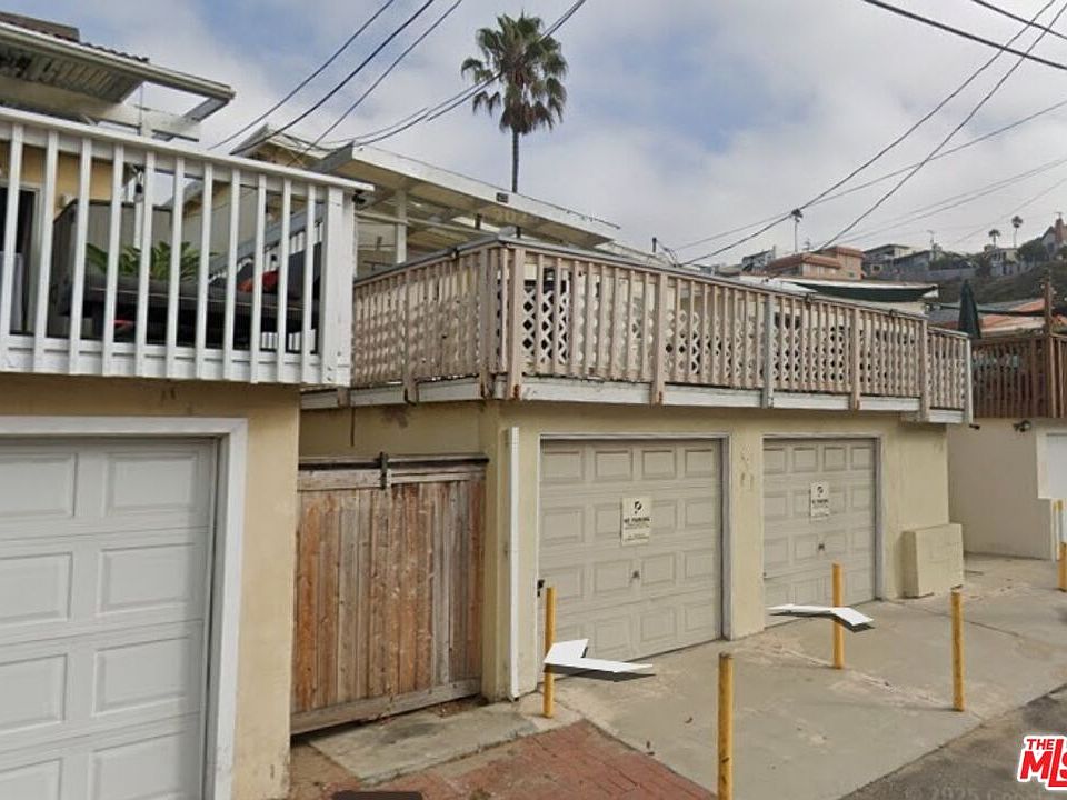 1st image of 104 Sunridge St
