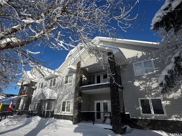 108 2nd AVENUE, Kelvington, SK S0A 1W0