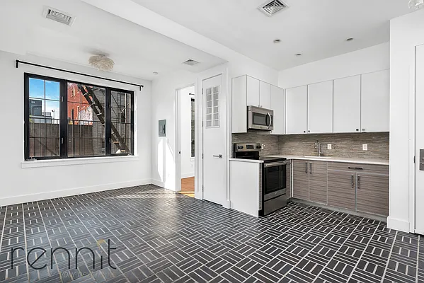 Rented by Rennit Inc. | media 5