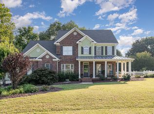 3540 Bainford Dr, Fuquay Varina, NC 27526