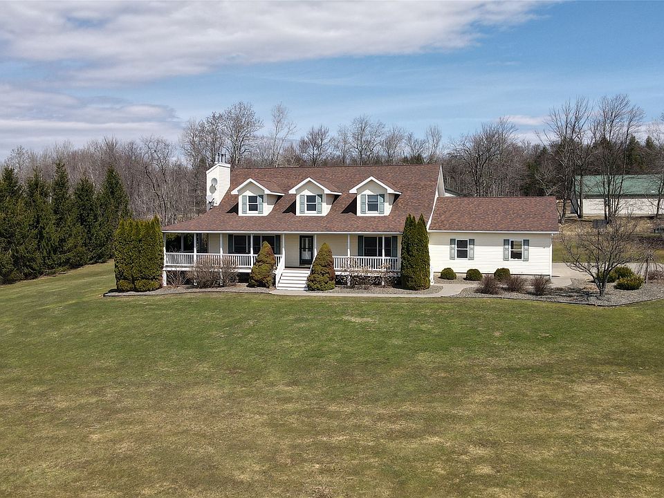 1st image of 296 Hinsdale Rd