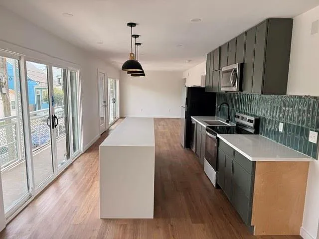 3900 Royal St #2A — Photo 4