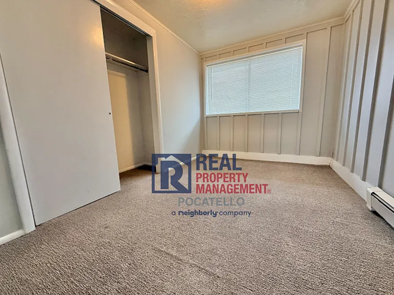 1921 Monte Vista Dr — Photo 12