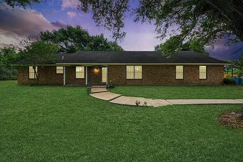 8407 Kirchner Rd Photo 1