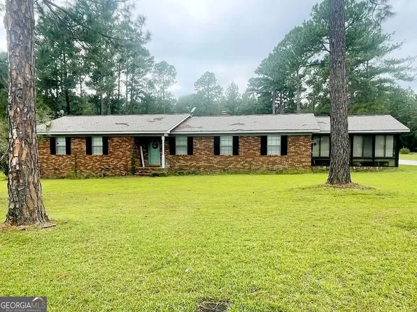 403 Liberty St, Ailey, GA 30410