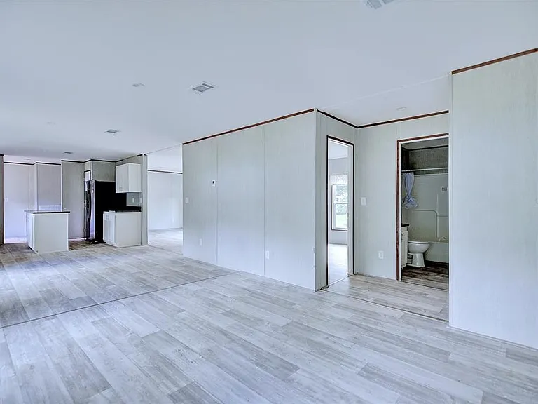 8595 NW 13th Ct — Photo 11