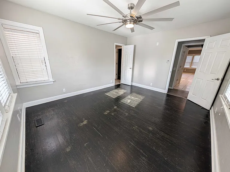 3145 NW 21st St — Photo 19