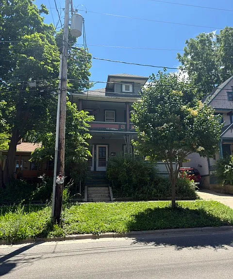 1013 E Gorham St #1 — Photo 8