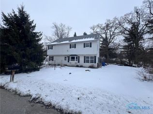 2250 Manoa Rd, Toledo, OH 43615