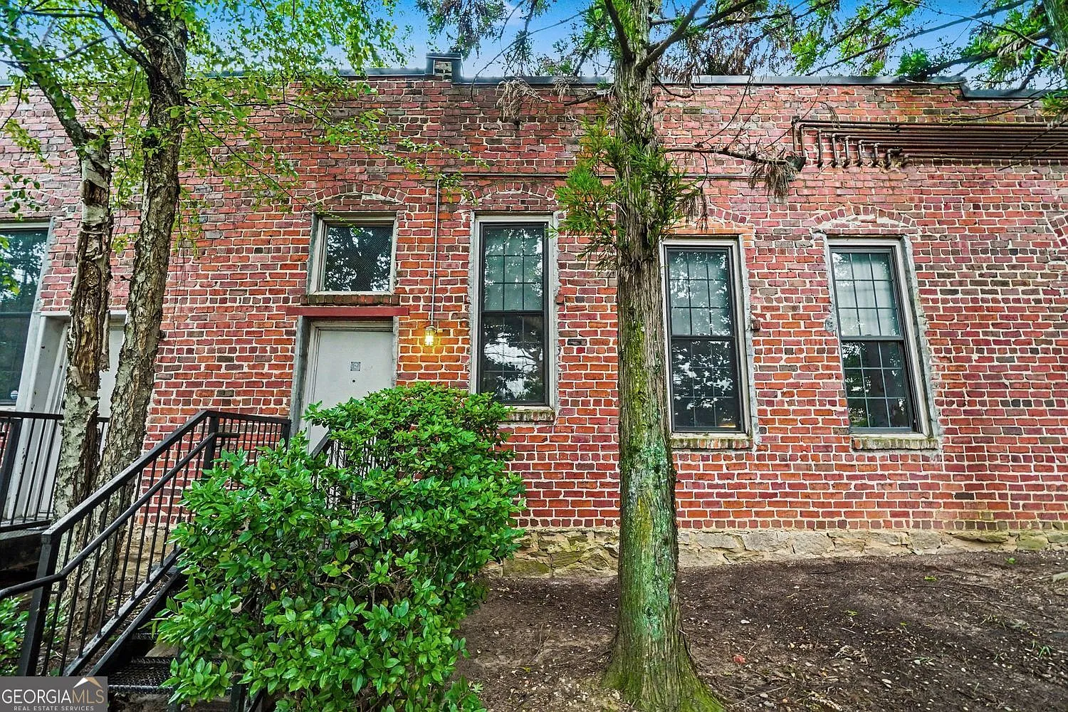 2 bed, 2.0 bath, 1481 sqft, $2,300 — Photo 3