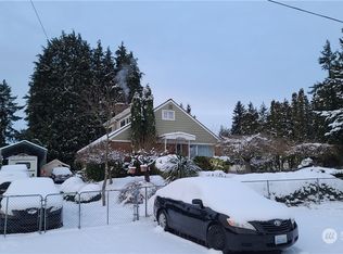 522 NE 127th St, Seattle, WA 98125