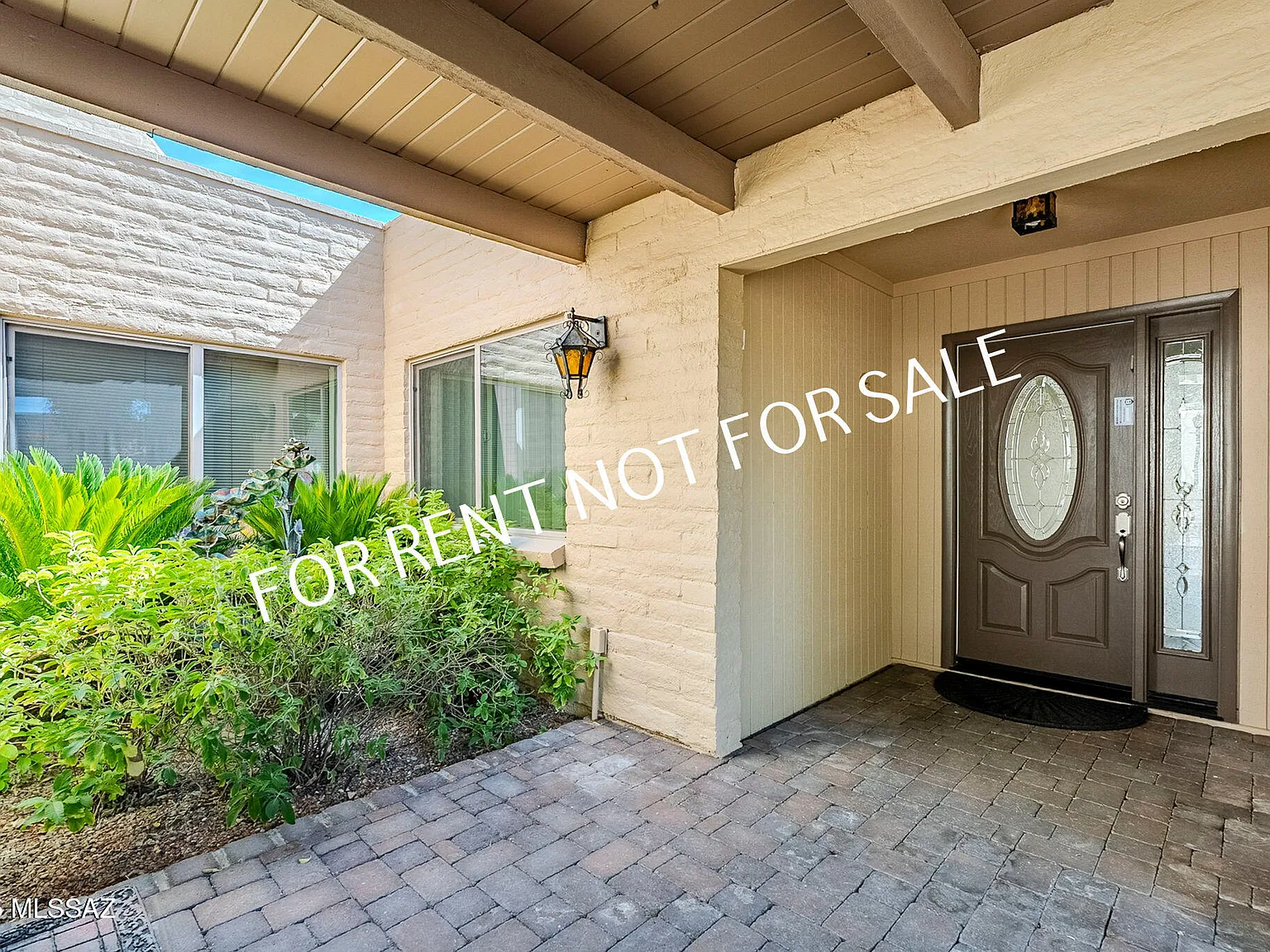 3 bed, 2.0 bath, 2041 sqft, $2,495 — Photo 2