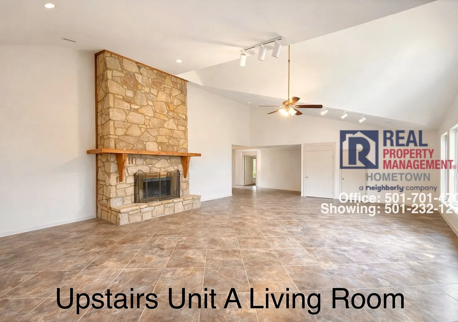 Charming 2 Bedroom Duplex in Hot Springs Convenient Location & Comfortable Living — Photo 3