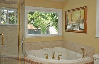 5th image of 13983 Lacey Ave