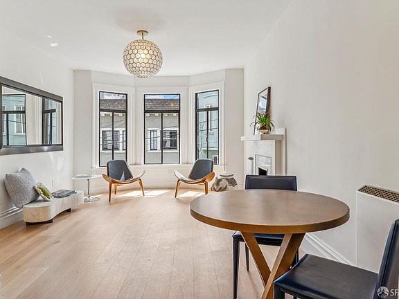 4th image of 34 Bernard St