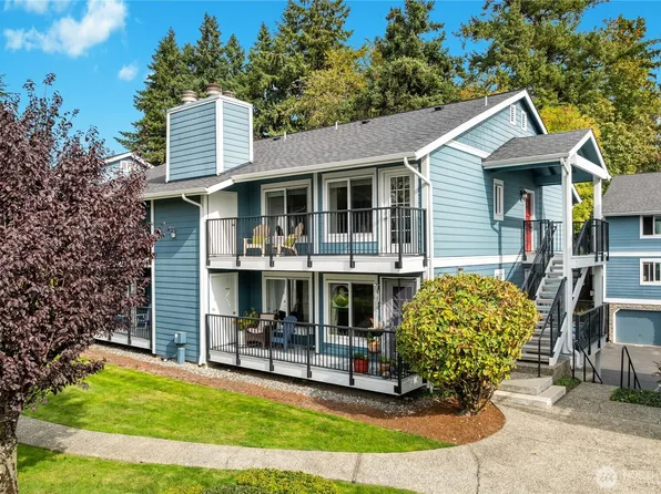 3100 125th Avenue SE #15, Bellevue, WA 98005