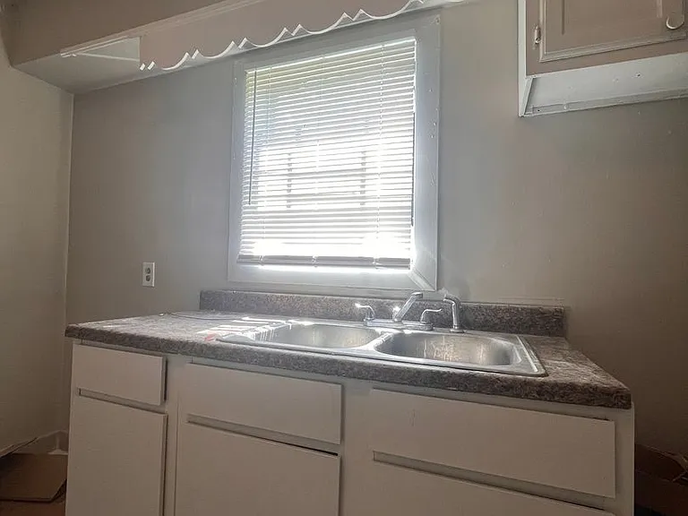 45 W Gage Ave — Photo 10