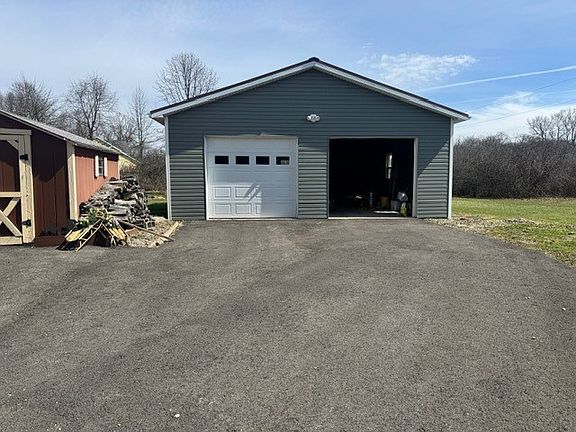5th image of 10756 Debra Dr