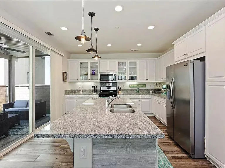 S Cloverdale Way — Photo 4