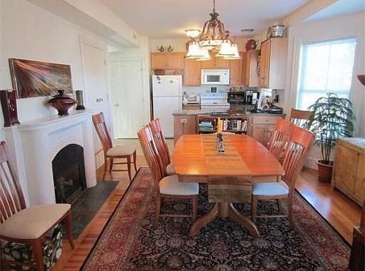 3rd image of 14 Mount Pleasant St APT 1
