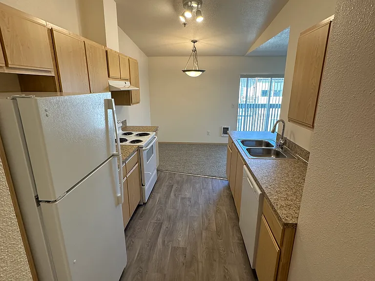 Wildflower Apartments — Photo 3