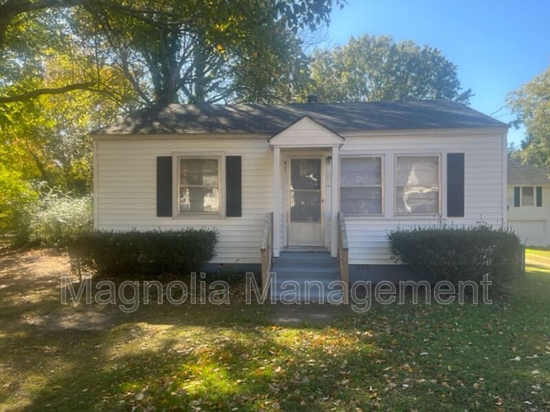 1st image of 413 Rollins Ave