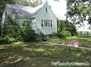 20 Summit Ave, Laurel Springs, NJ 08021