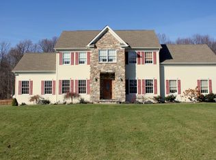 249 Fiddlers Elbow Rd, Phillipsburg, NJ 08865