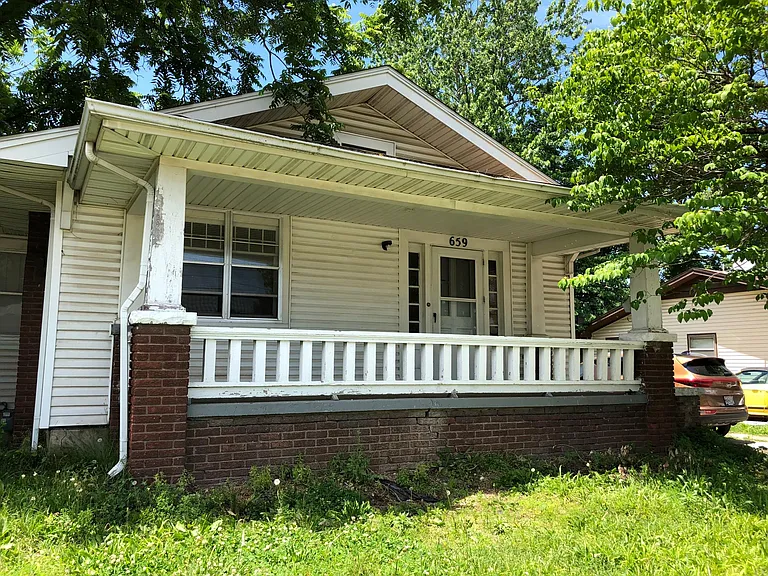 659 S Kimbrough Ave — Photo 1