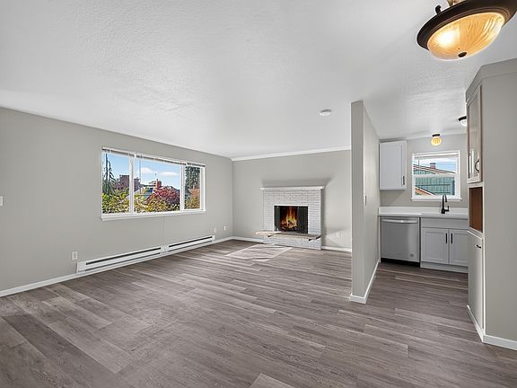 2nd image of 3217 Norton Ave #4