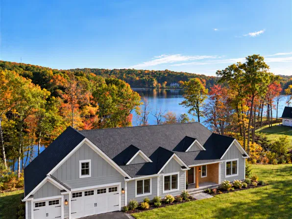 58 Lake Point Drive, East Lyme, CT 06333