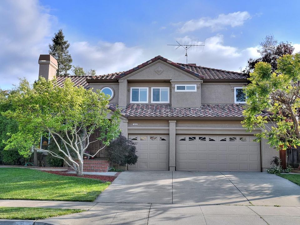 1st image of 15535 La Jolla Dr