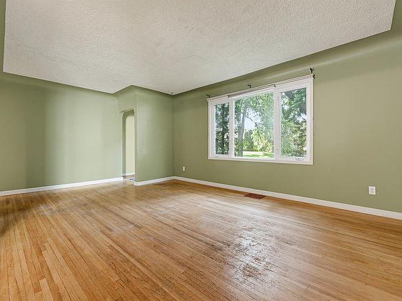 5th image of 7754 80th Ave NW