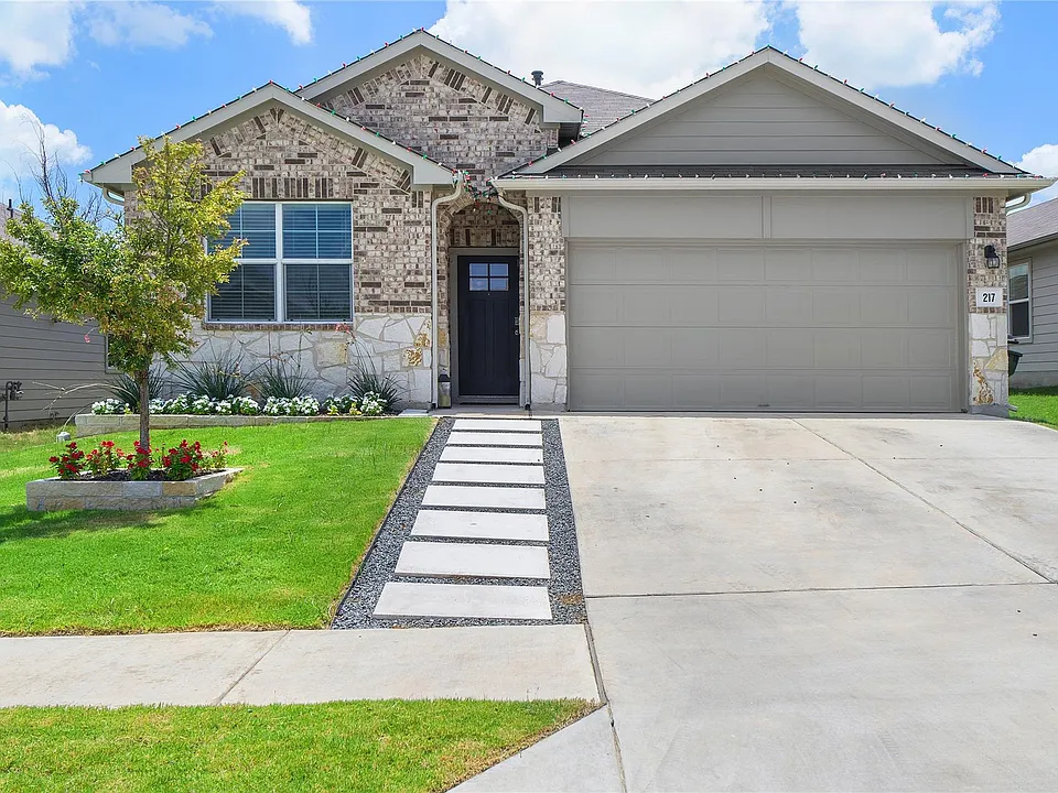 217 Evergreen Sumac Loop