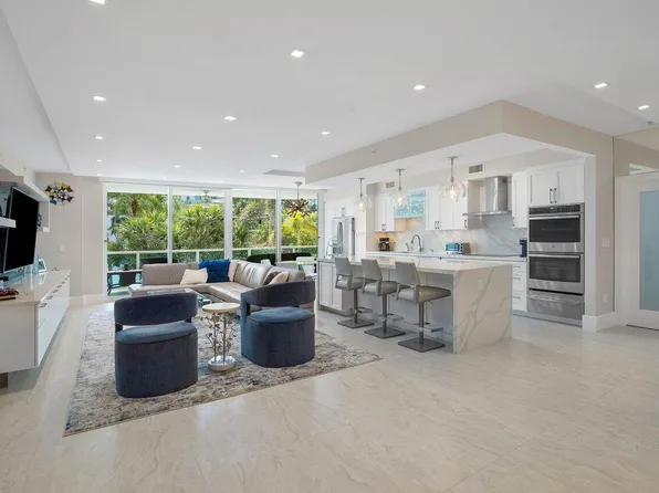500 SE Mizner Boulevard #A201, Boca Raton, FL 33432