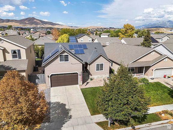 3rd image of 3701 E Gullane Rd